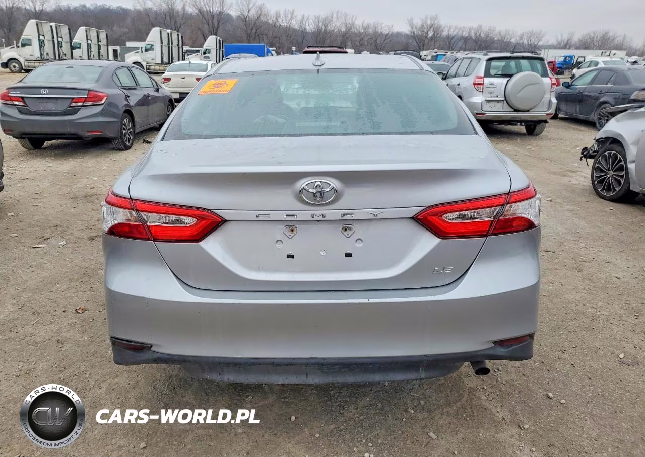 2020 Toyota Camry Le VIN:4T1L11AK9LU885601 - 6