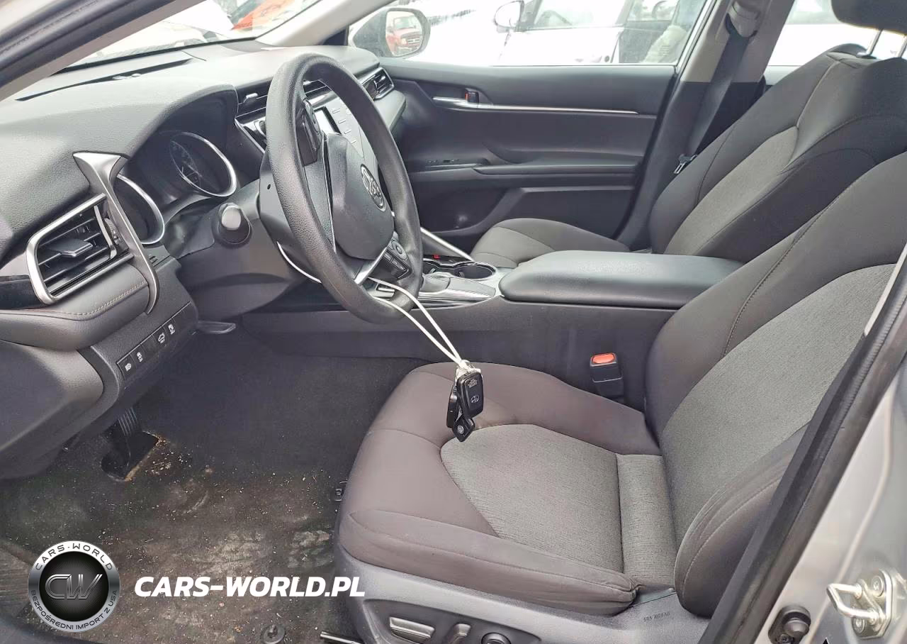 2020 Toyota Camry Le VIN:4T1L11AK9LU885601 - 7