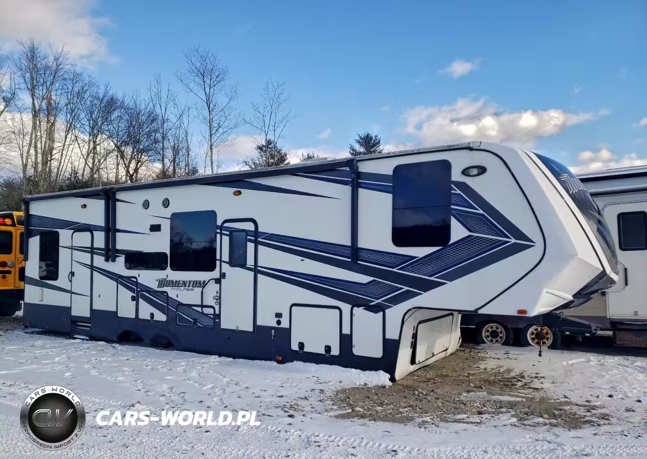 2018 Grandesign Momentum - Rvs Toy Hauler Camper