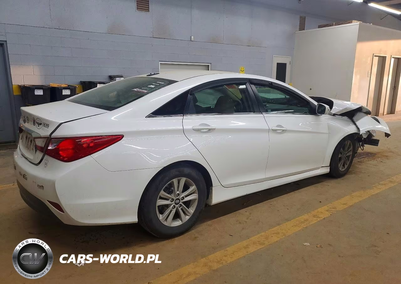 2014 Hyundai Sonata Gls VIN:5NPEB4AC0EH932743 - 3