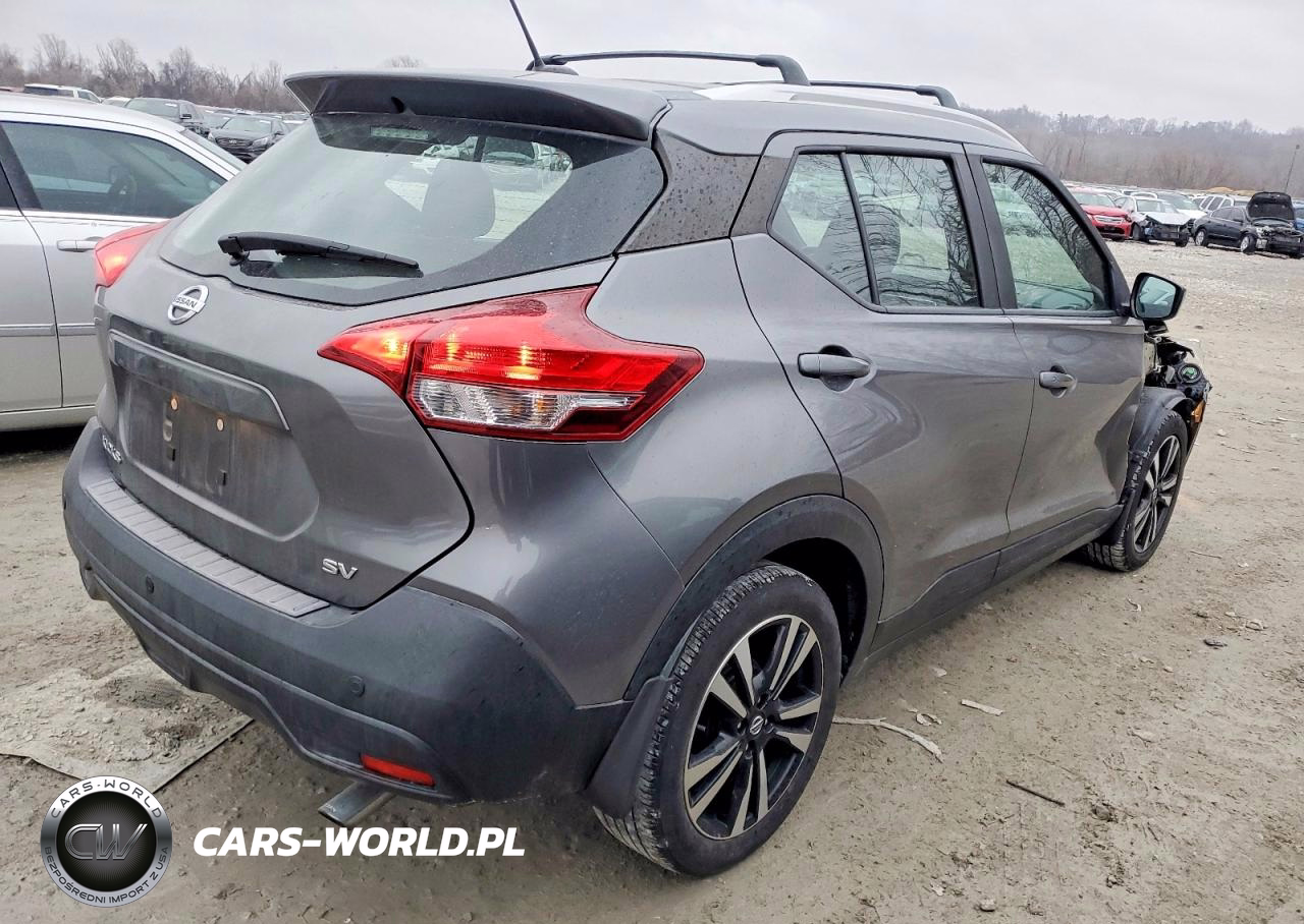 2019 Nissan Kicks S VIN:3N1CP5CU0KL503332 - 3