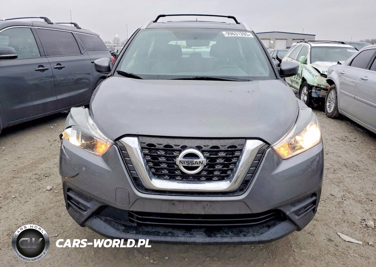 2019 Nissan Kicks S VIN:3N1CP5CU0KL503332 - 5