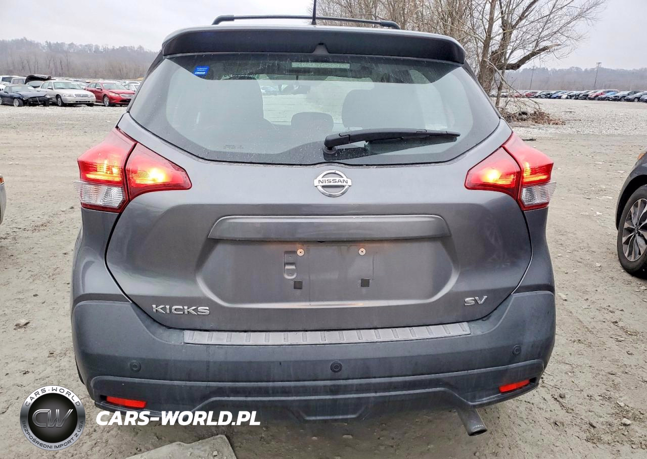 2019 Nissan Kicks S VIN:3N1CP5CU0KL503332 - 6