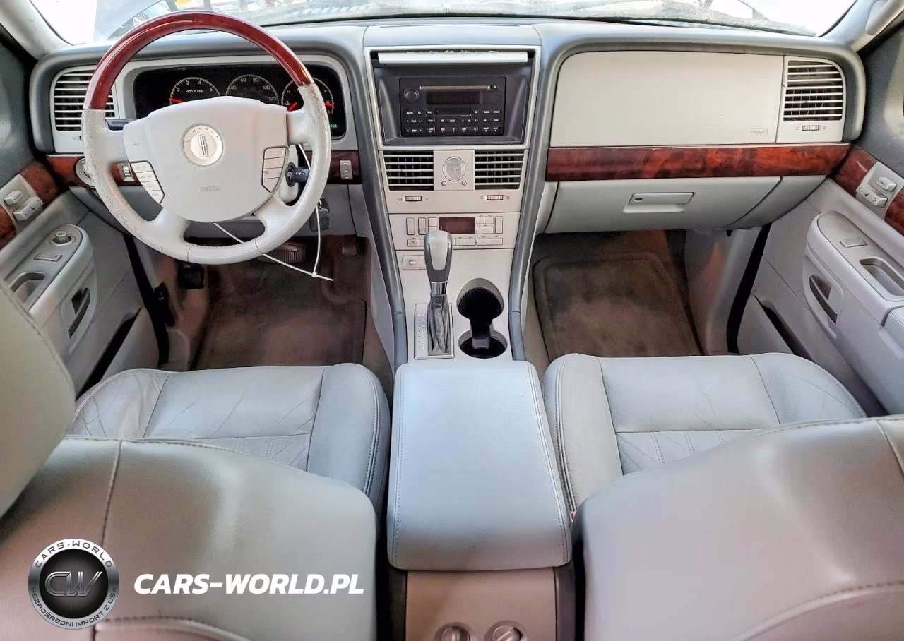 2004 Lincoln Aviator VIN:5LMEU68H64ZJ43388 - 8