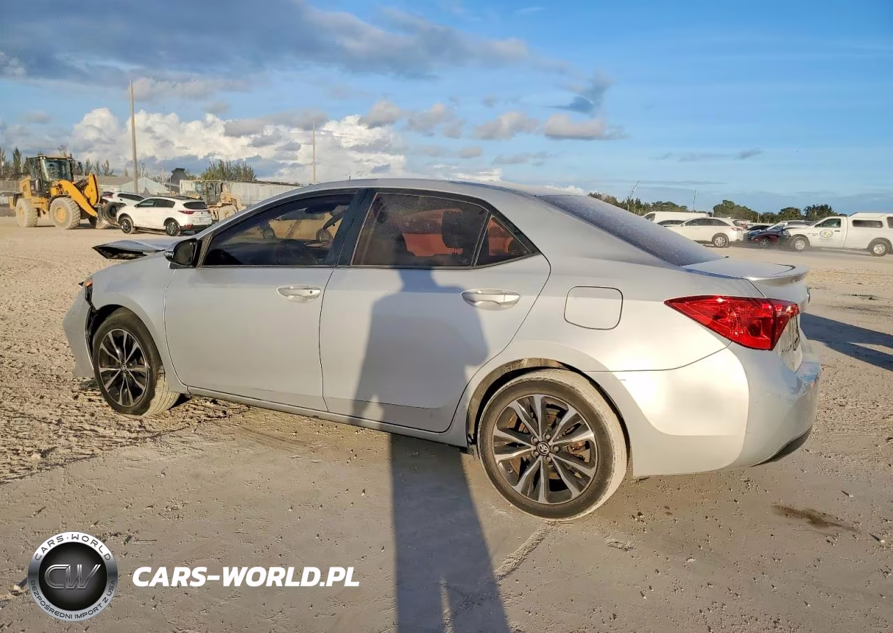 2018 Toyota Corolla L VIN:5YFBURHE8JP807150 - 2