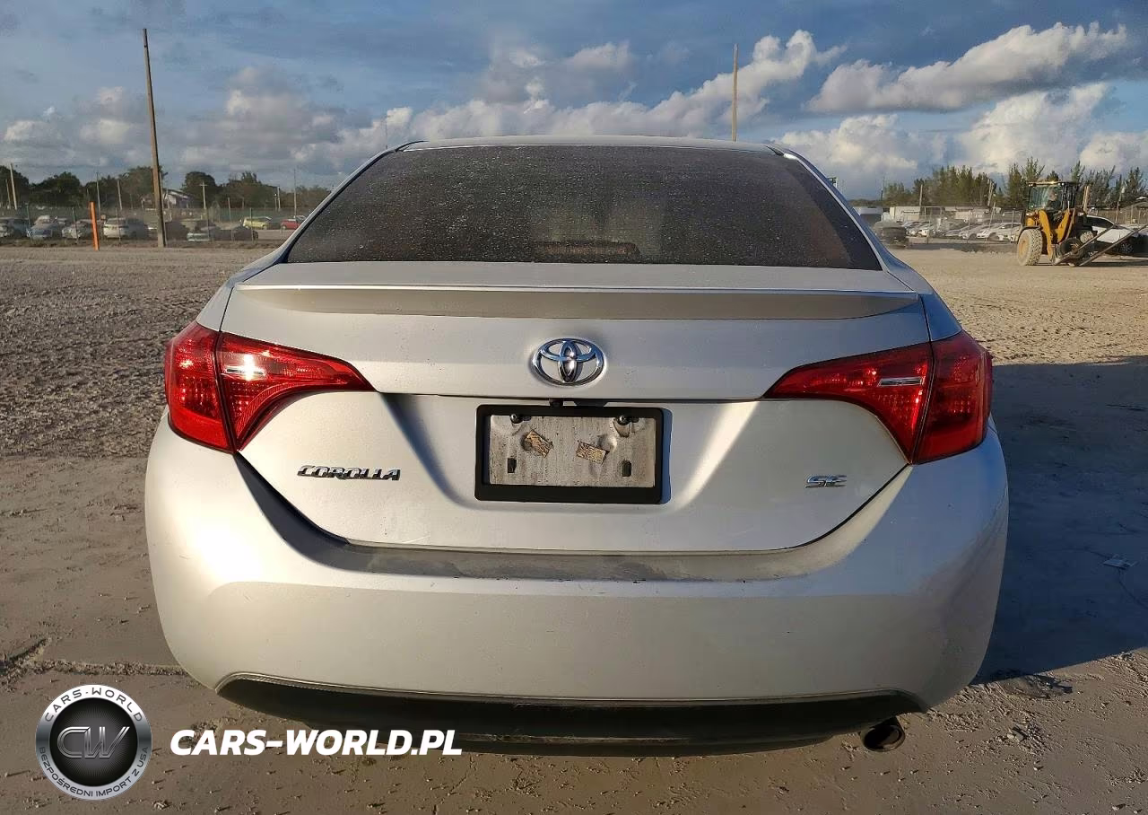 2018 Toyota Corolla L VIN:5YFBURHE8JP807150 - 6