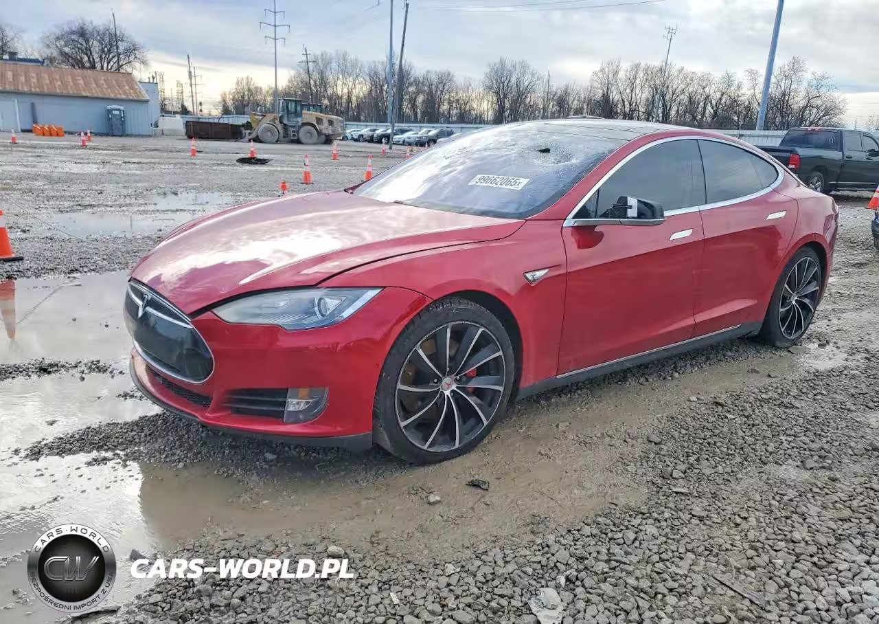 2015 Tesla Model S 85D