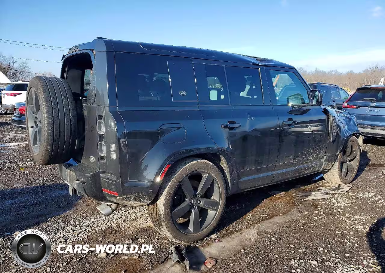 2022 Land Rover Defender 110 VIN:SALEWERE9N2064378 - 3