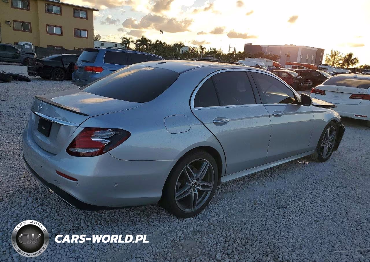 2019 Mercedes-Benz E 300 VIN:WDDZF4JB8KA576578 - 3