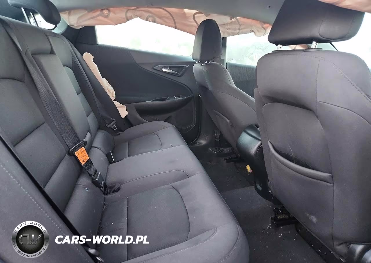 2017 Chevrolet Malibu Ls VIN:1G1ZB5ST0HF235196 - 10