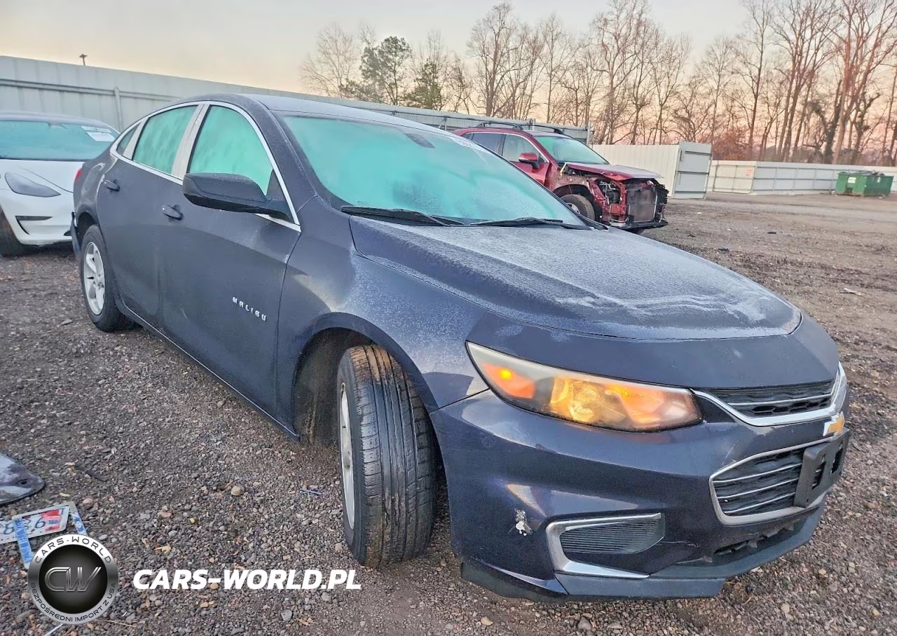 2017 Chevrolet Malibu Ls VIN:1G1ZB5ST0HF235196 - 4