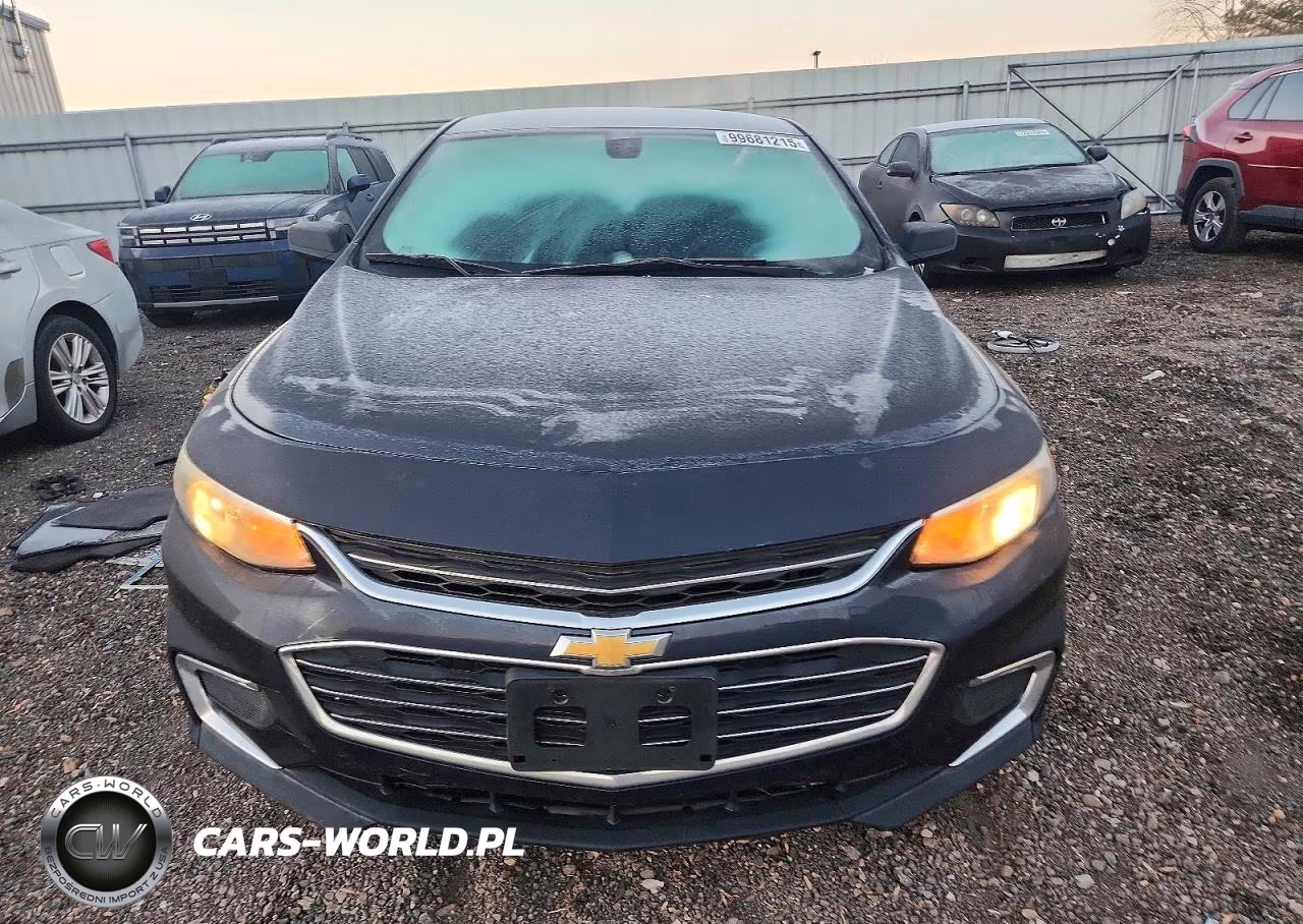 2017 Chevrolet Malibu Ls VIN:1G1ZB5ST0HF235196 - 5