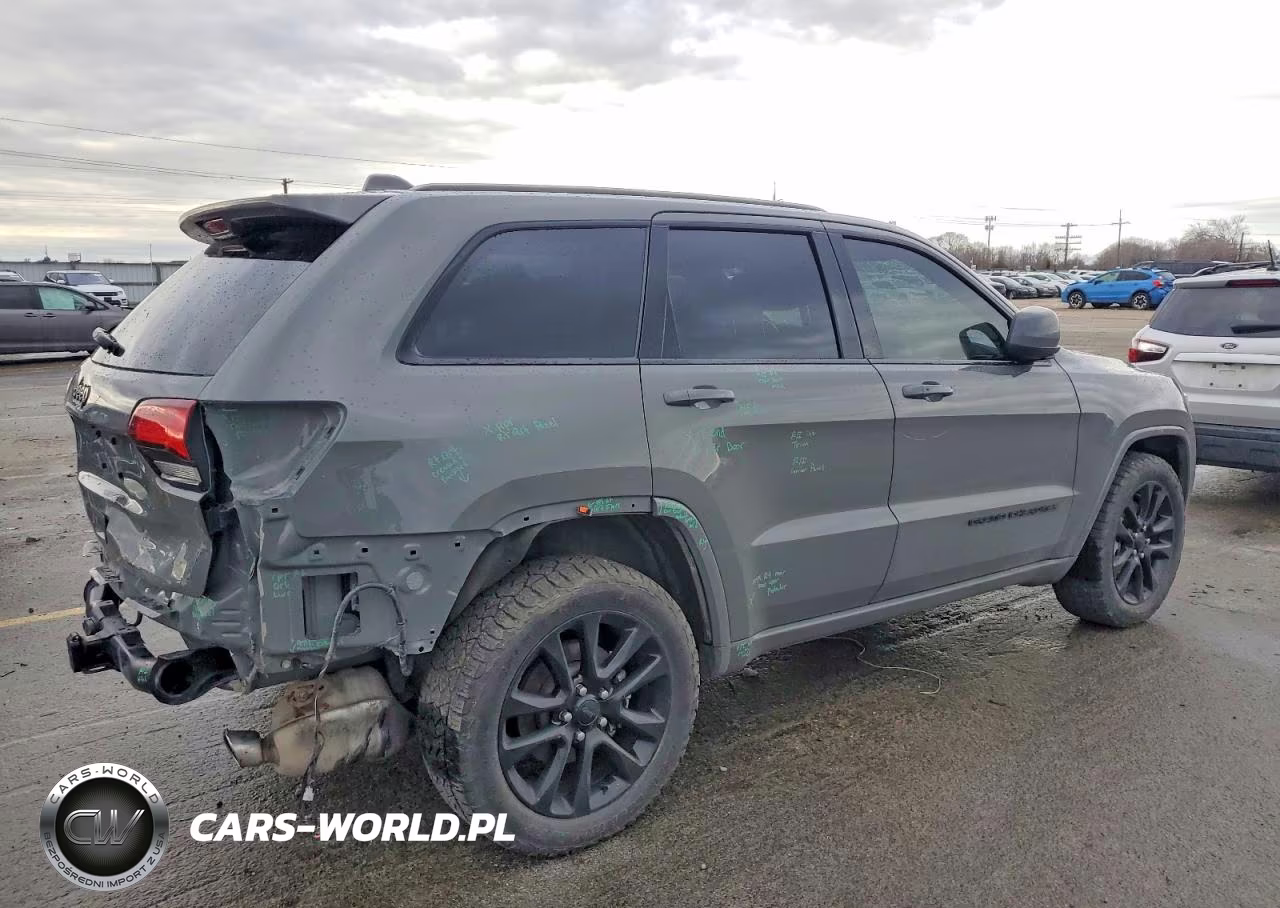 2021 Jeep Grand Cherokee Laredo VIN:1C4RJFAG5MC655214 - 3