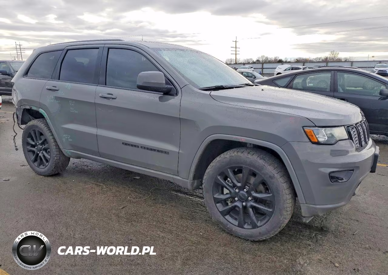 2021 Jeep Grand Cherokee Laredo VIN:1C4RJFAG5MC655214 - 4