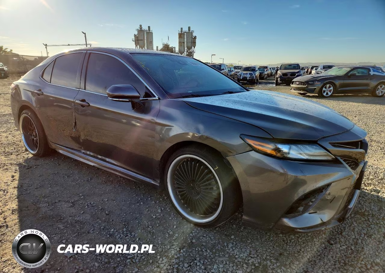 2021 Toyota Camry Xse VIN:4T1K61AK1MU583606 - 4
