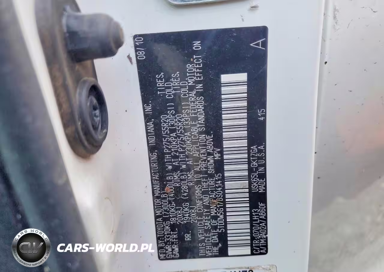 2011 Toyota Sequoia Platinum VIN:5TDDW5G17BS041415 - 13