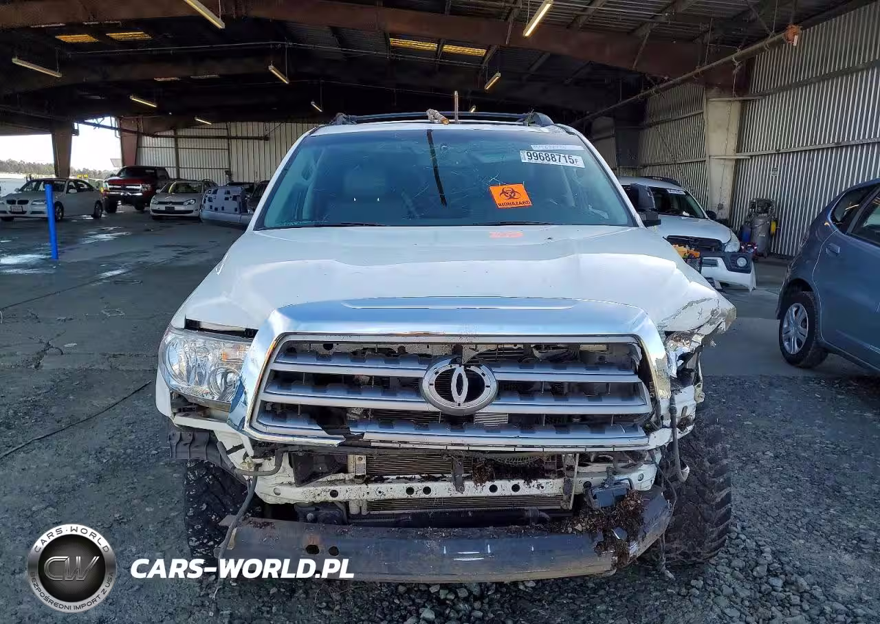2011 Toyota Sequoia Platinum VIN:5TDDW5G17BS041415 - 5