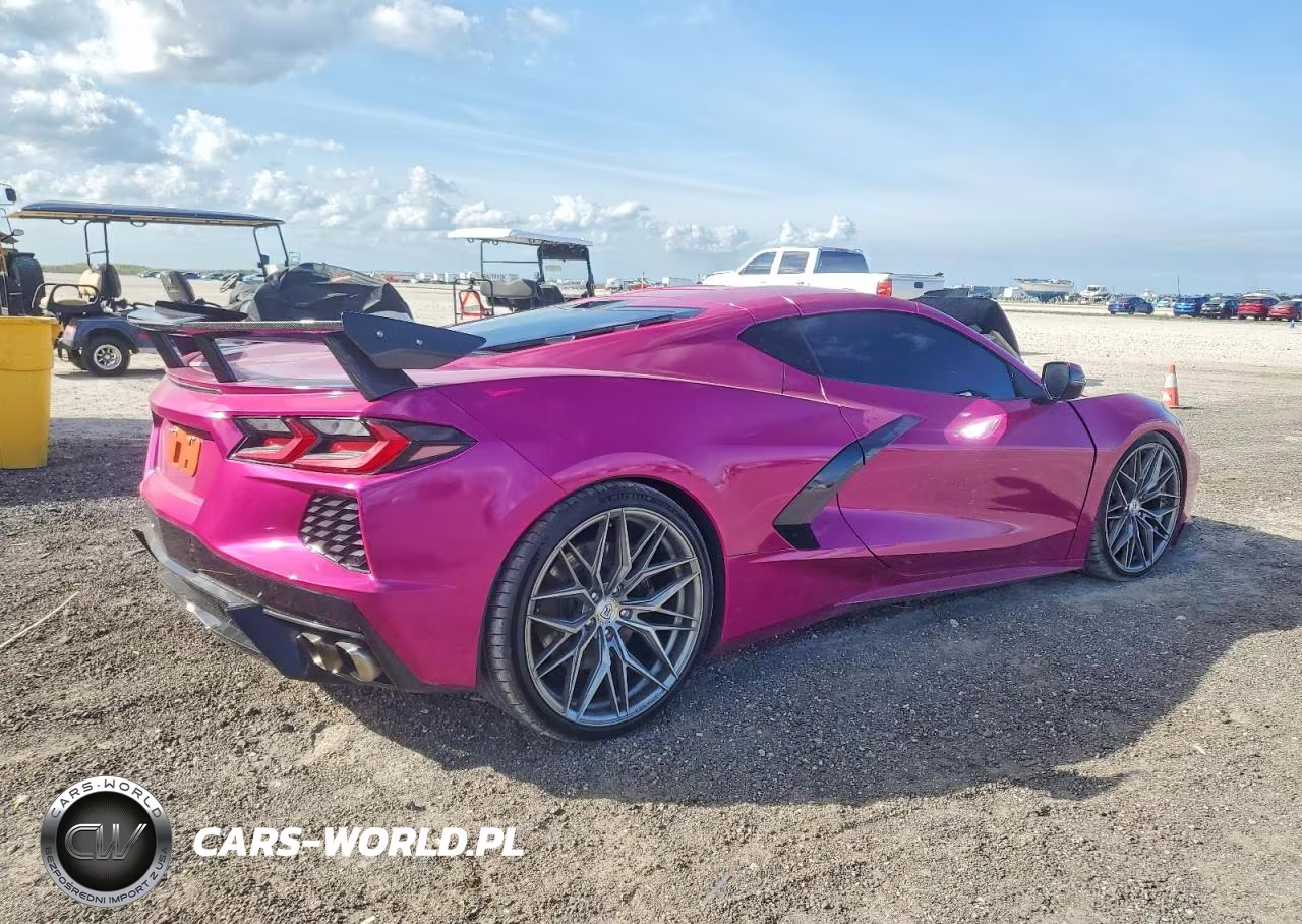 2021 Chevrolet Corvette Stingray 2Lt VIN:1G1YB2D48M5100449 - 3