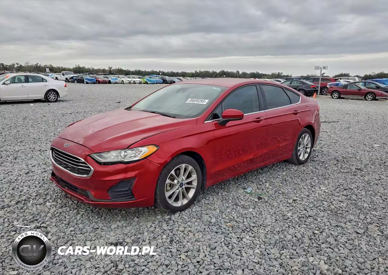 2020 Ford Fusion Se