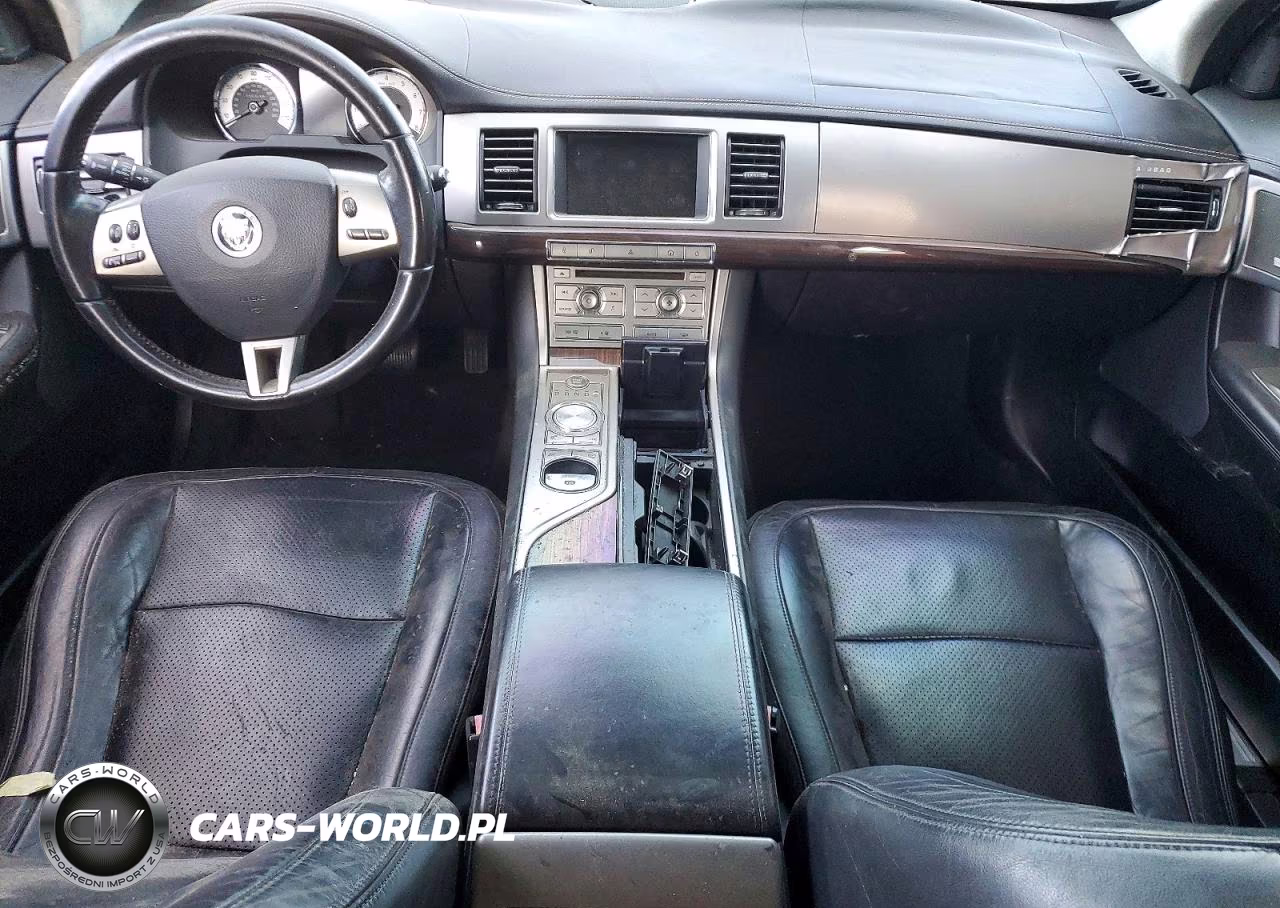 2010 Jaguar Xf Premium VIN:SAJWA0GB6ALR56941 - 8