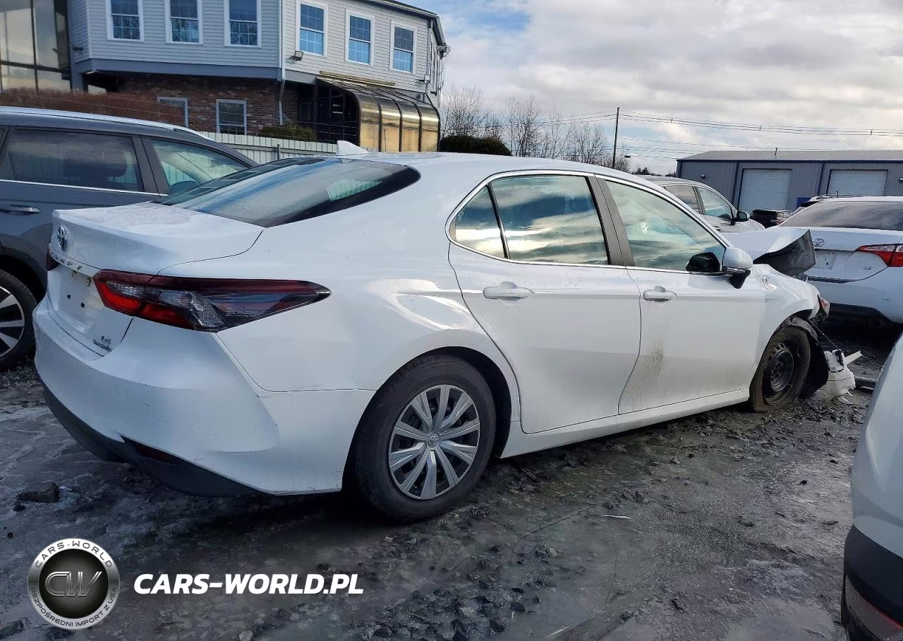 2022 Toyota Camry Hybrid Le VIN:4T1H31AK9NU582885 - 3