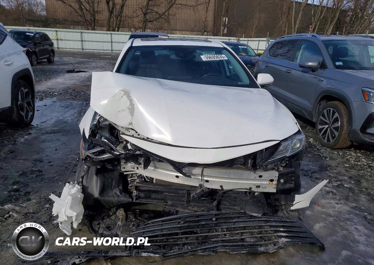 2022 Toyota Camry Hybrid Le VIN:4T1H31AK9NU582885 - 5