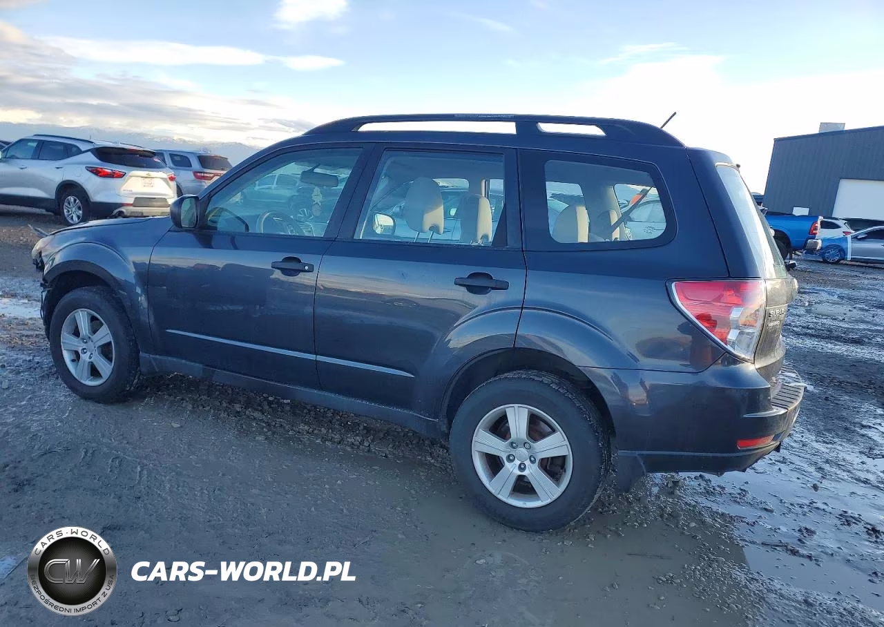 2013 Subaru Forester 2.5X VIN:JF2SHABC7DH415887 - 2