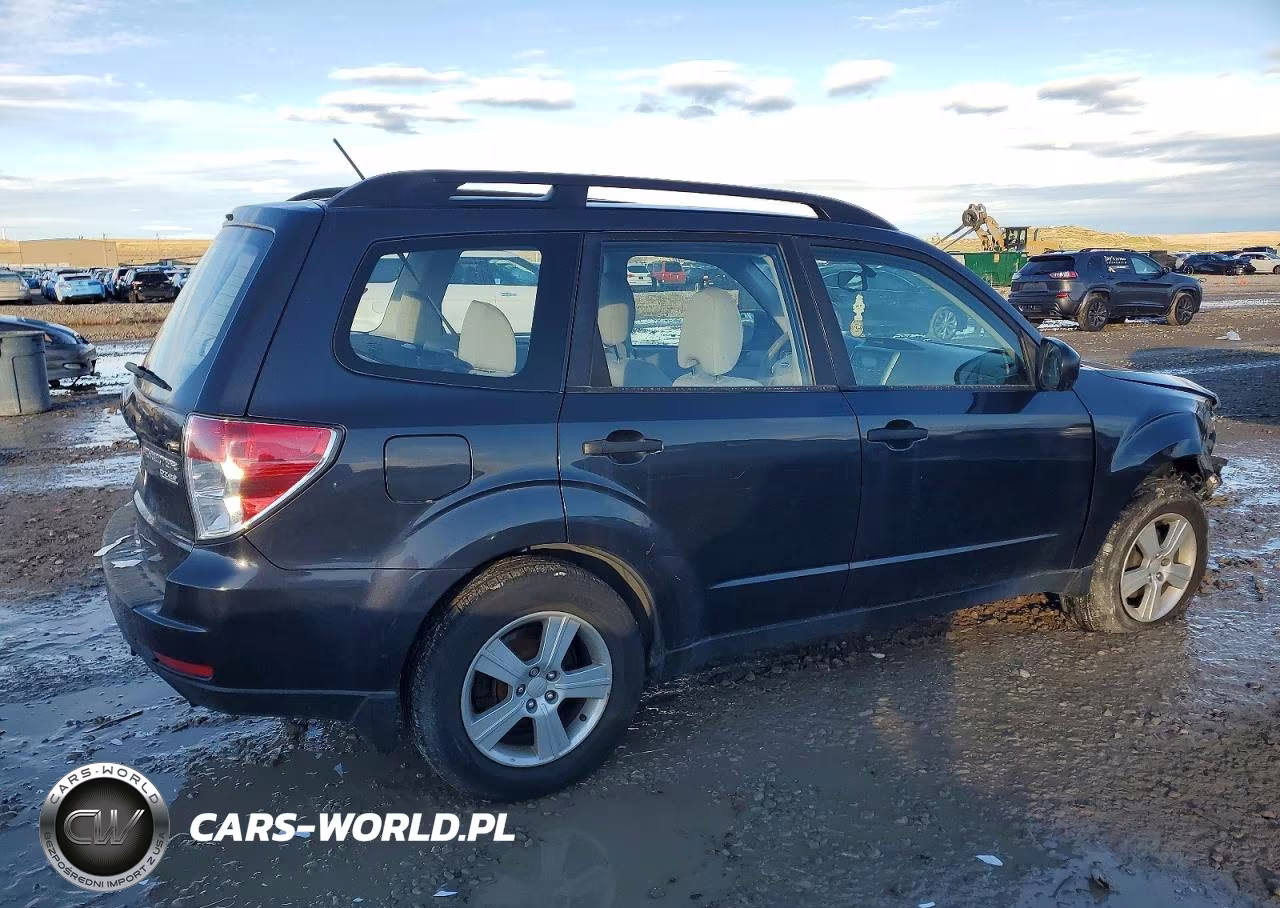 2013 Subaru Forester 2.5X VIN:JF2SHABC7DH415887 - 3