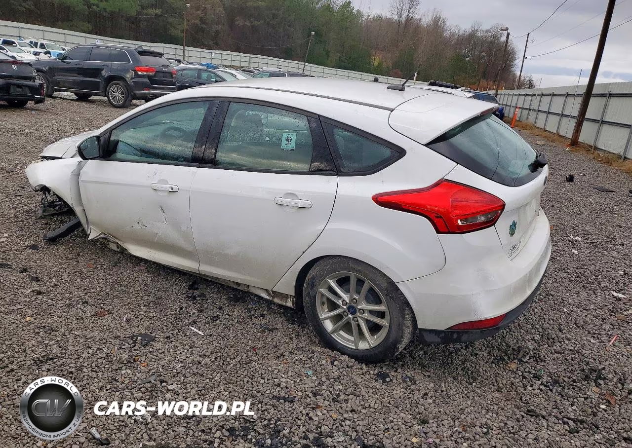 2016 Ford Focus Se VIN:1FADP3K28GL232471 - 2