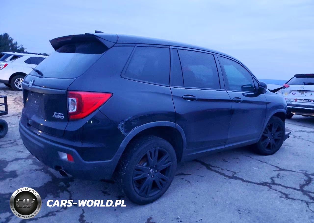 2019 Honda Passport Sport VIN:5FNYF8H2XKB023280 - 3