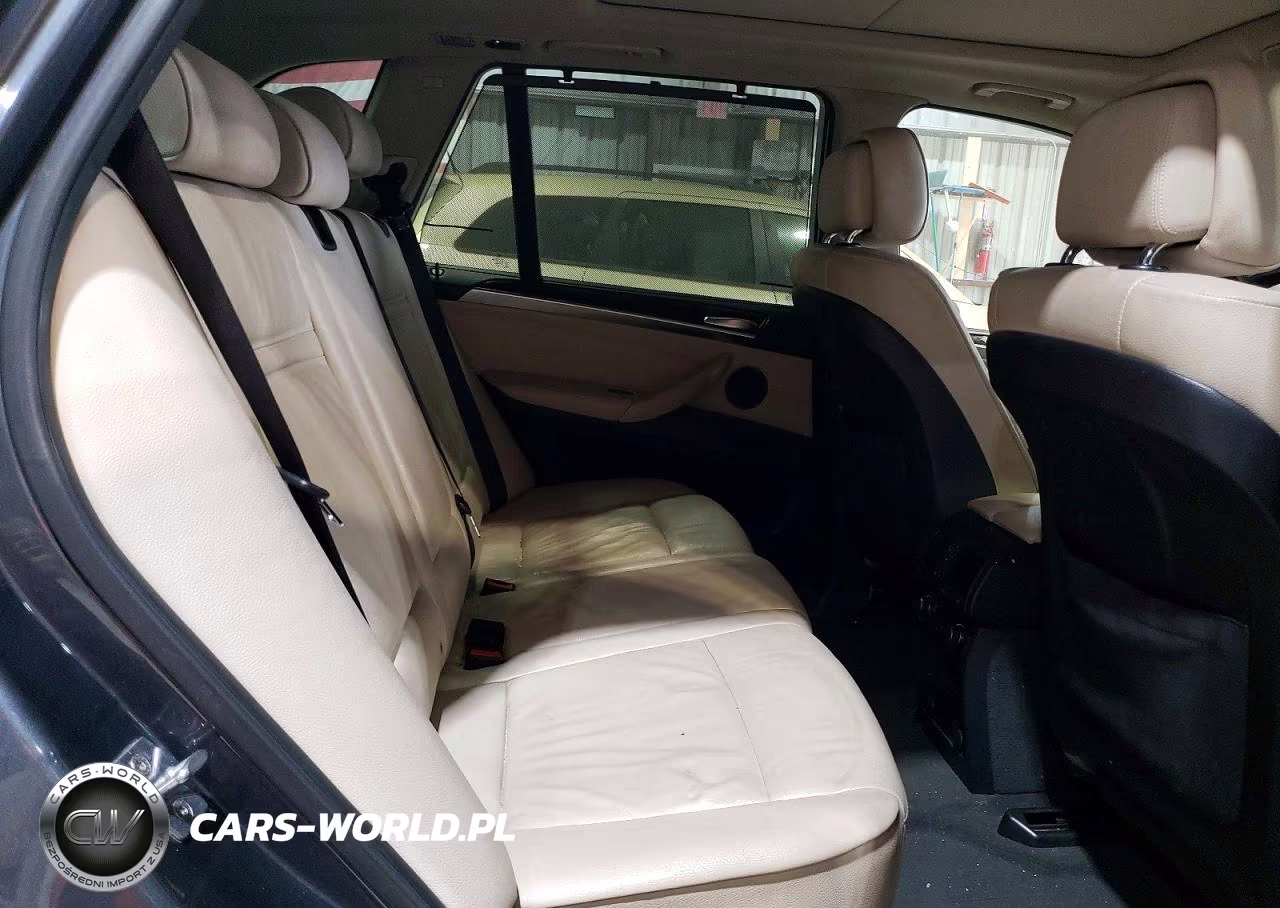 2011 BMW X5 xDrive35D VIN:5UXZW0C5XBL655702 - 11