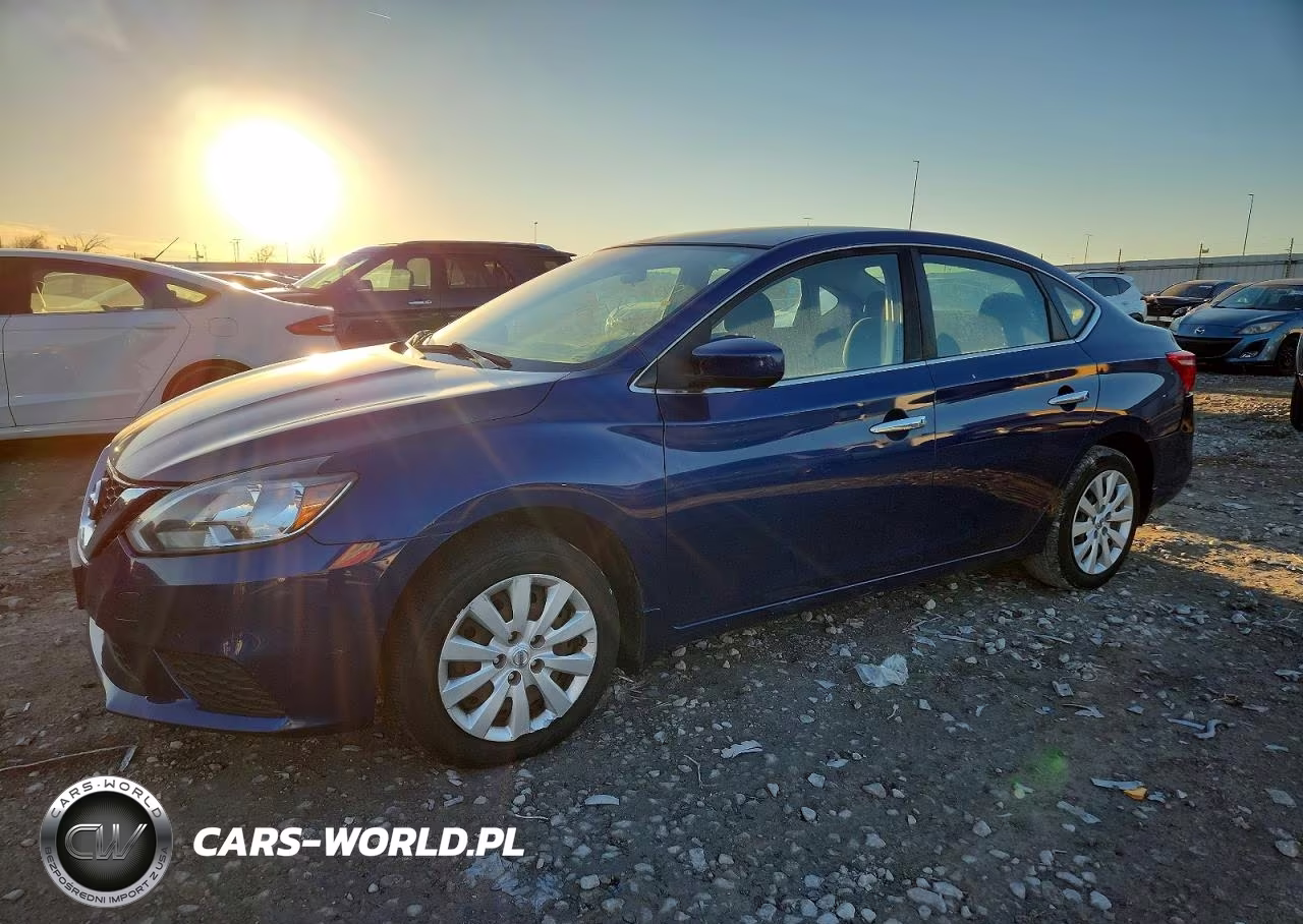 2016 Nissan Sentra S – zdjęcie 1 z 12