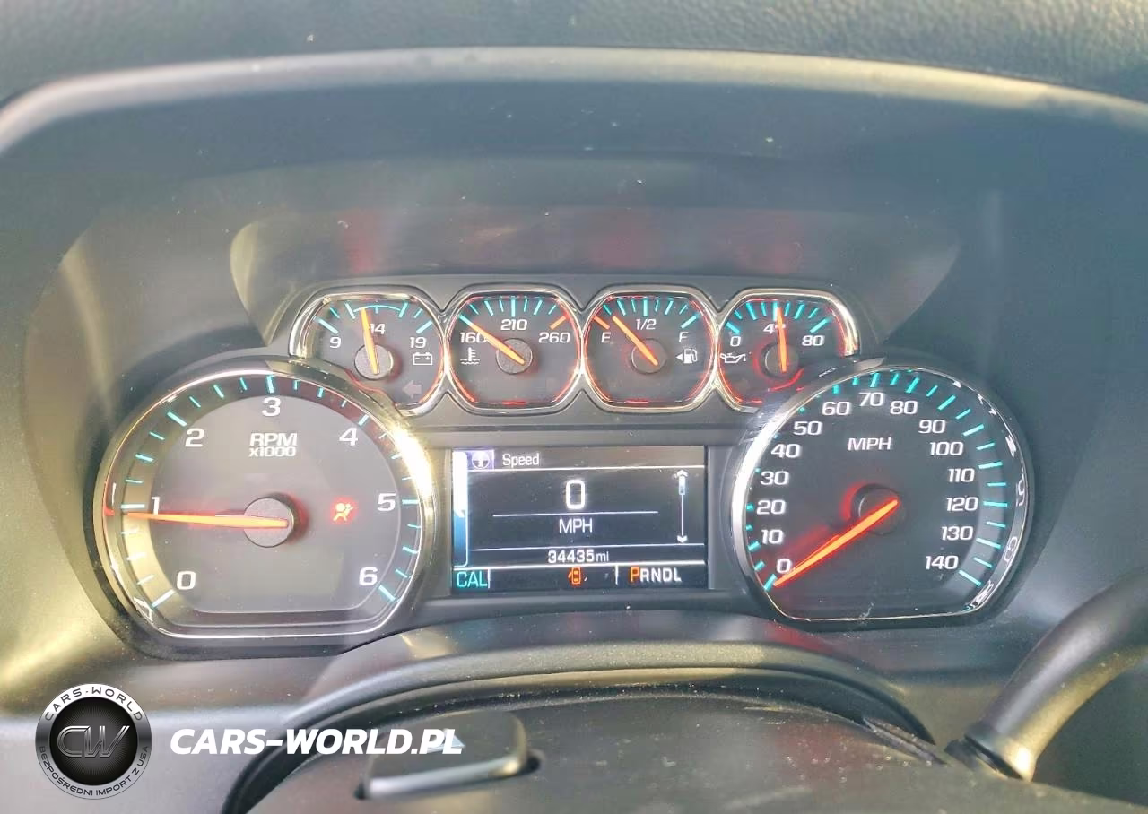2017 Chevrolet Silverado C1500 Lt VIN:1GCRCREC7HZ261705 - 9