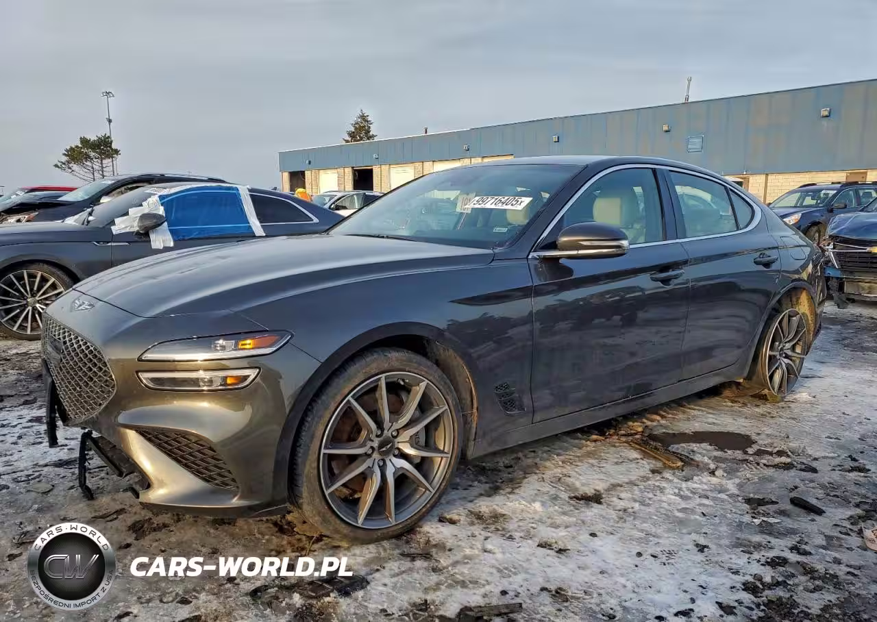 2025 Genesis G70 Base