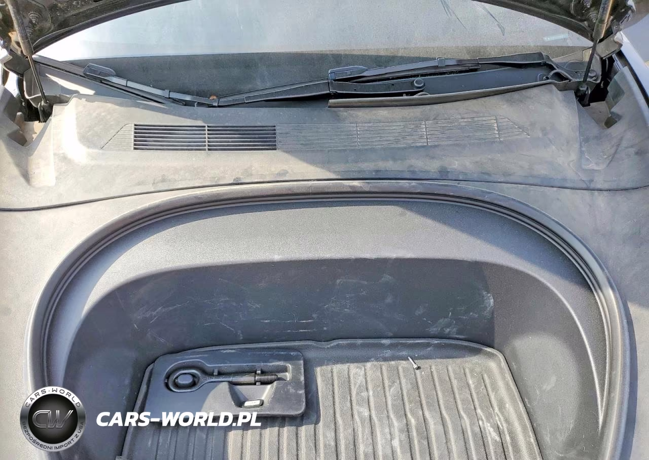 2024 Tesla Model 3 VIN:5YJ3E1ET6RF855825 - 11