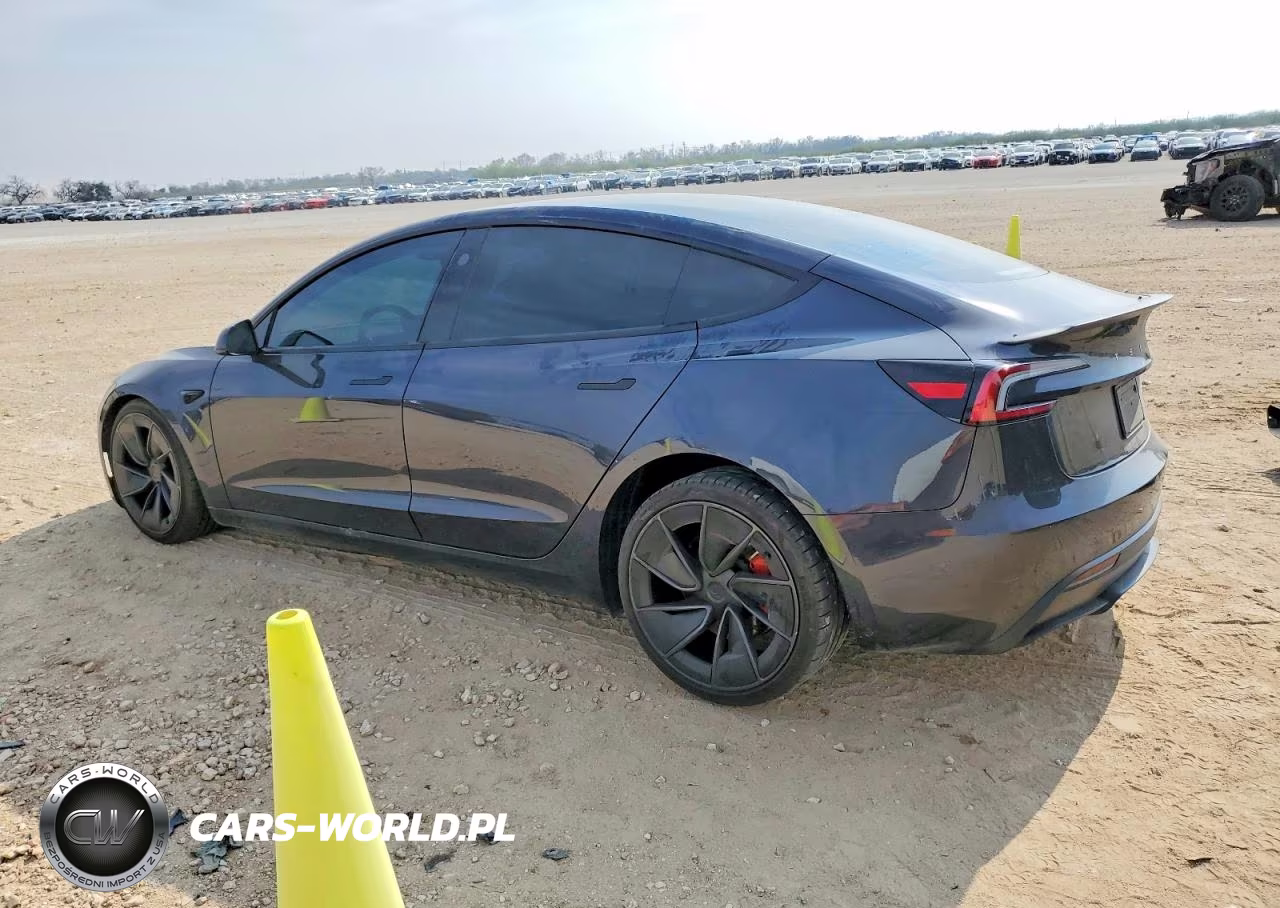 2024 Tesla Model 3 VIN:5YJ3E1ET6RF855825 - 2