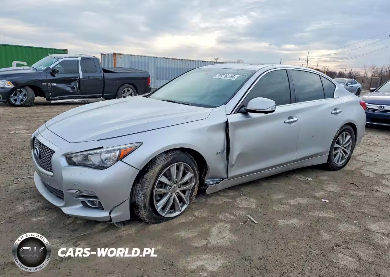 2015 Infiniti Q50 Base