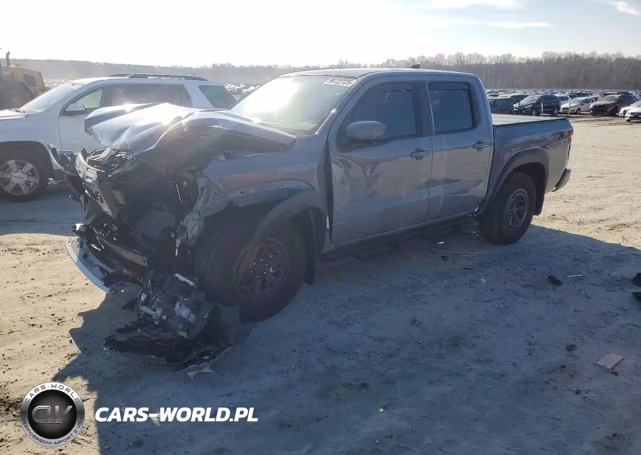 2025 Nissan Frontier S