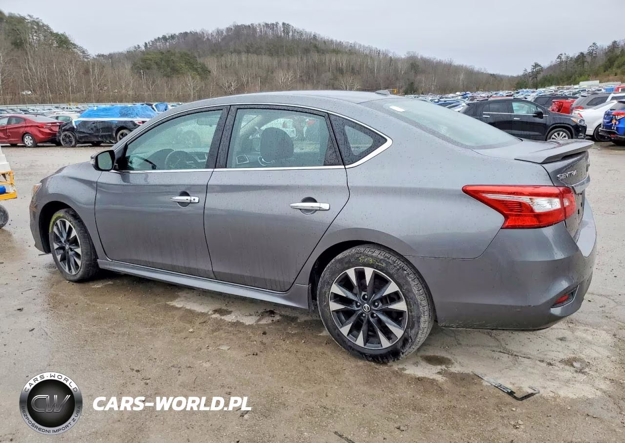 2017 Niss Sentra VIN:3N1AB7AP9HY375554 - 2