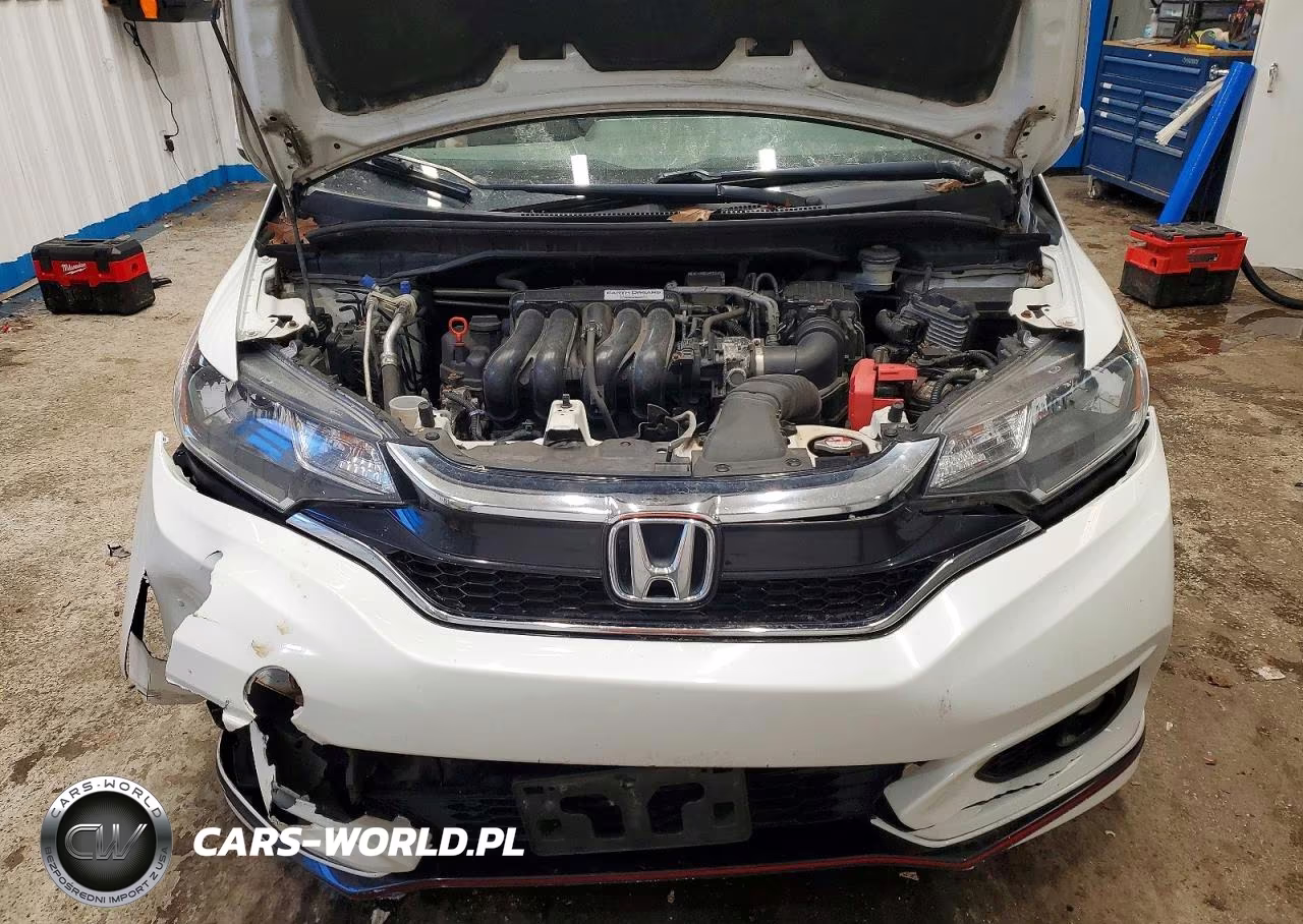 2018 Honda Fit Sport VIN:3HGGK5H60JM723264 - 11