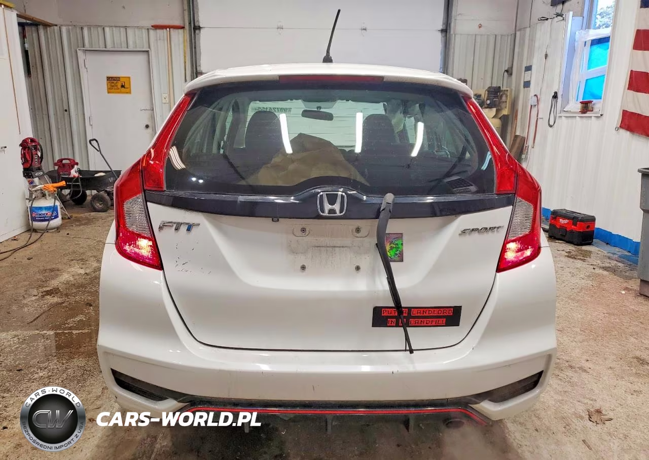 2018 Honda Fit Sport VIN:3HGGK5H60JM723264 - 6