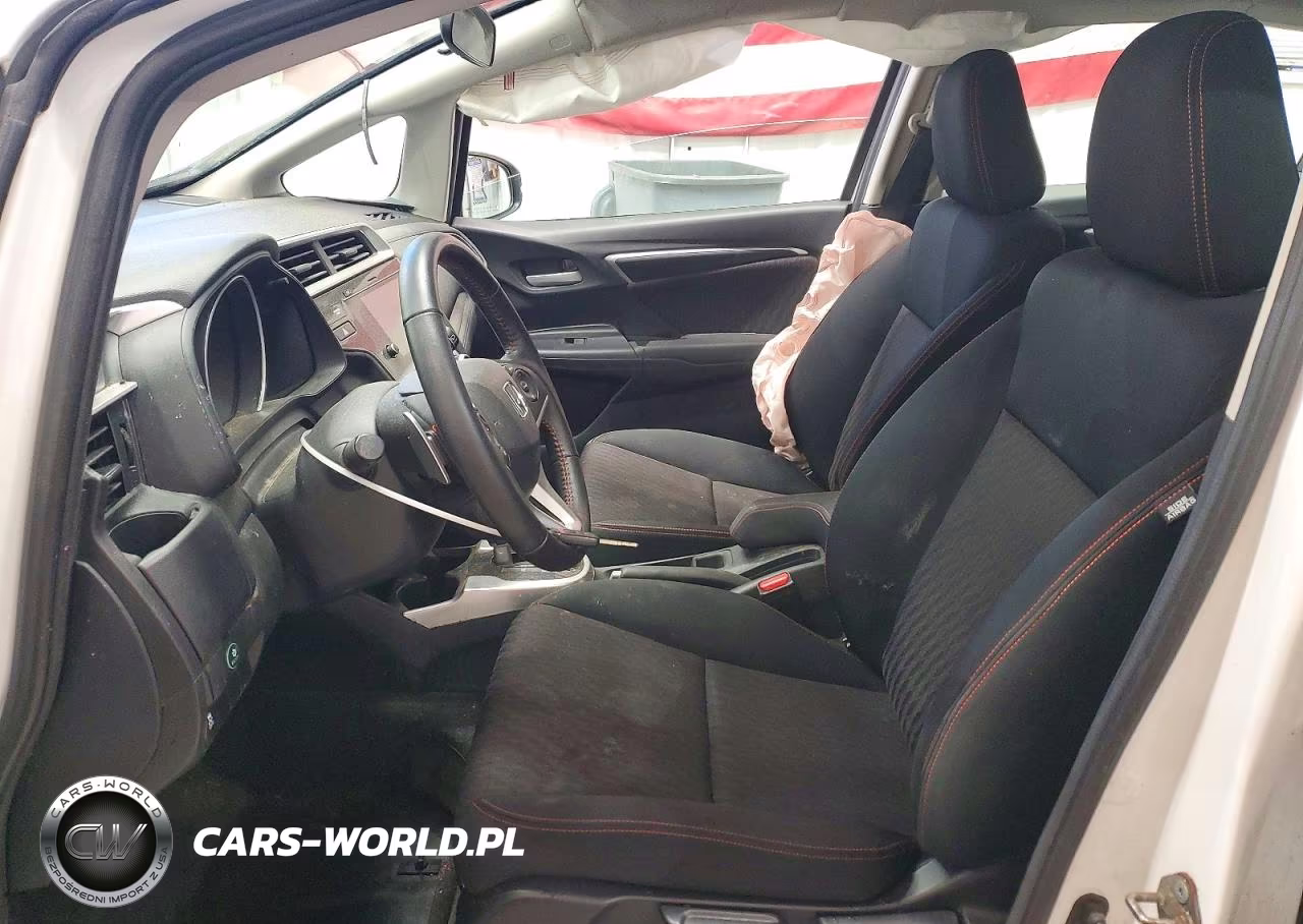 2018 Honda Fit Sport VIN:3HGGK5H60JM723264 - 7