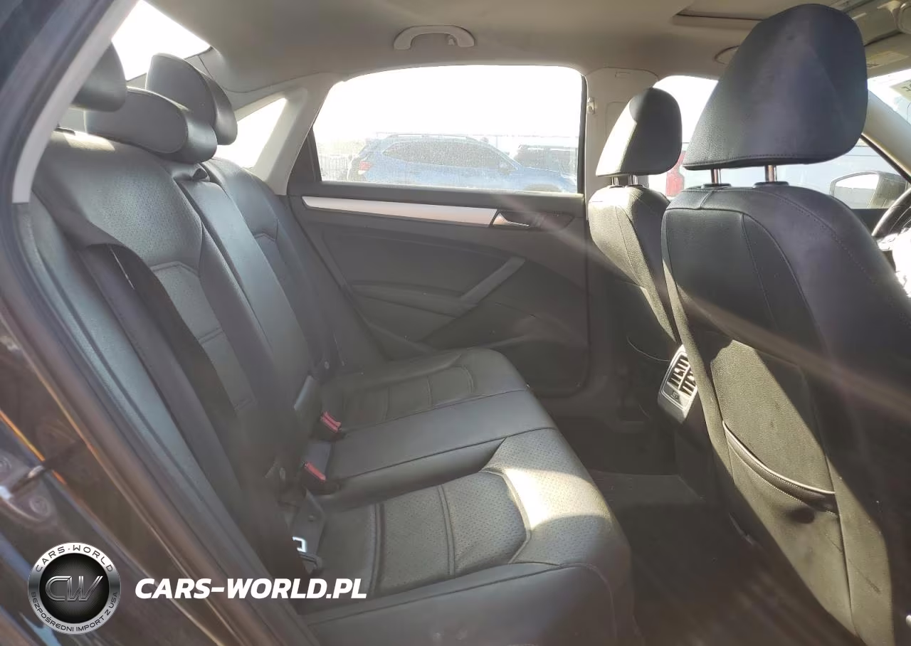 2013 Volkswagen Passat Se VIN:1VWBP7A32DC113052 - 10
