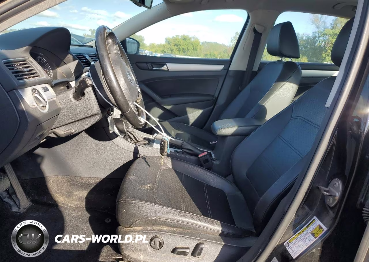 2013 Volkswagen Passat Se VIN:1VWBP7A32DC113052 - 7