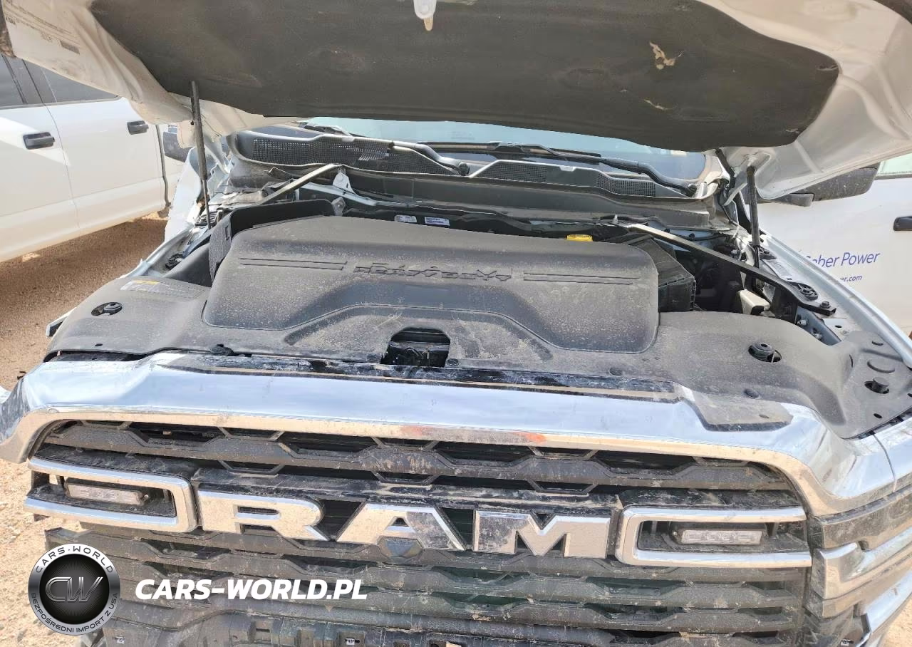 2025 Ram 2500 Flatbed Truck VIN:3C63R5HL8SG531774 - 11