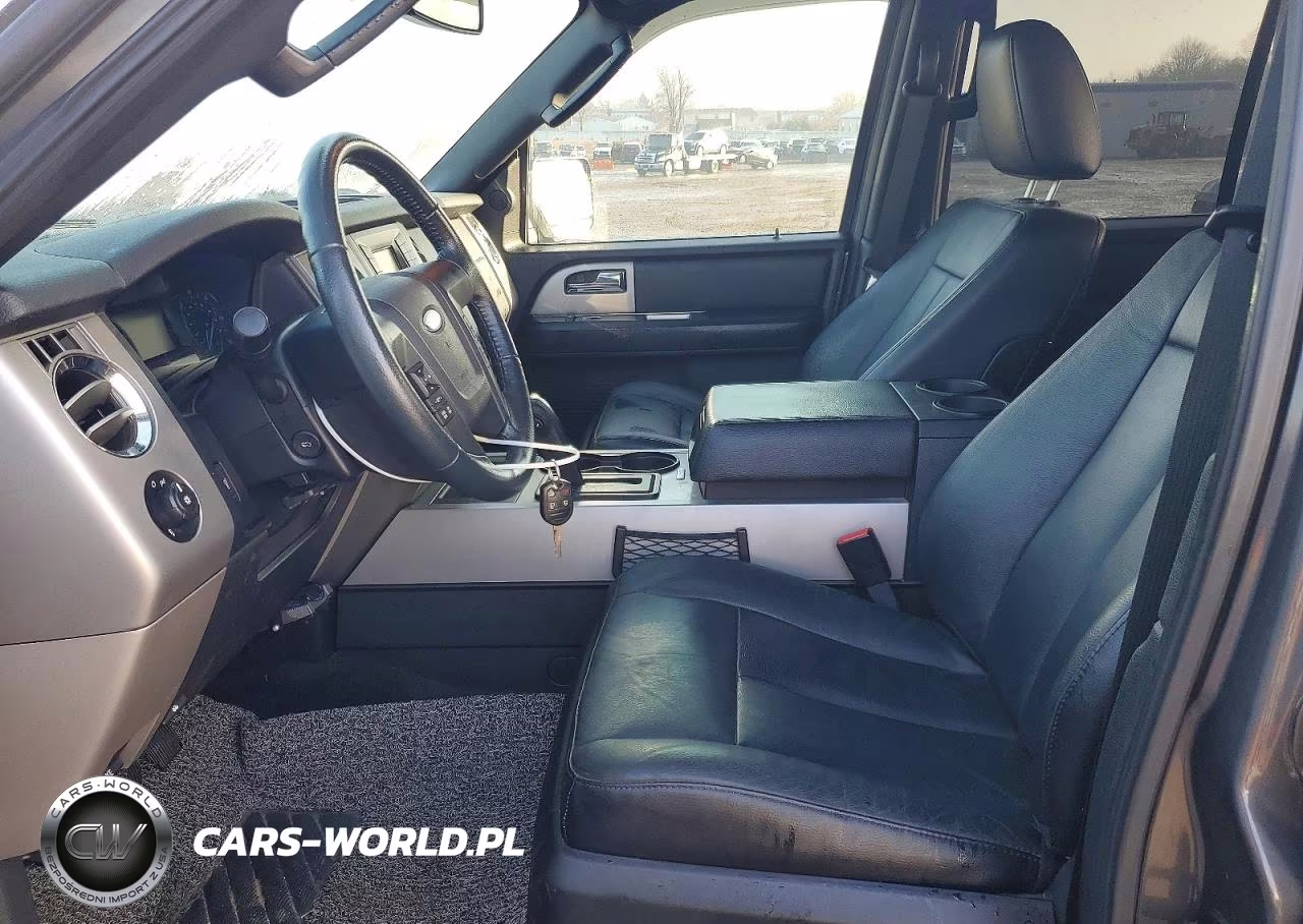 2017 Ford Expedition Xlt VIN:1FMJU1HT7HEA82574 - 7
