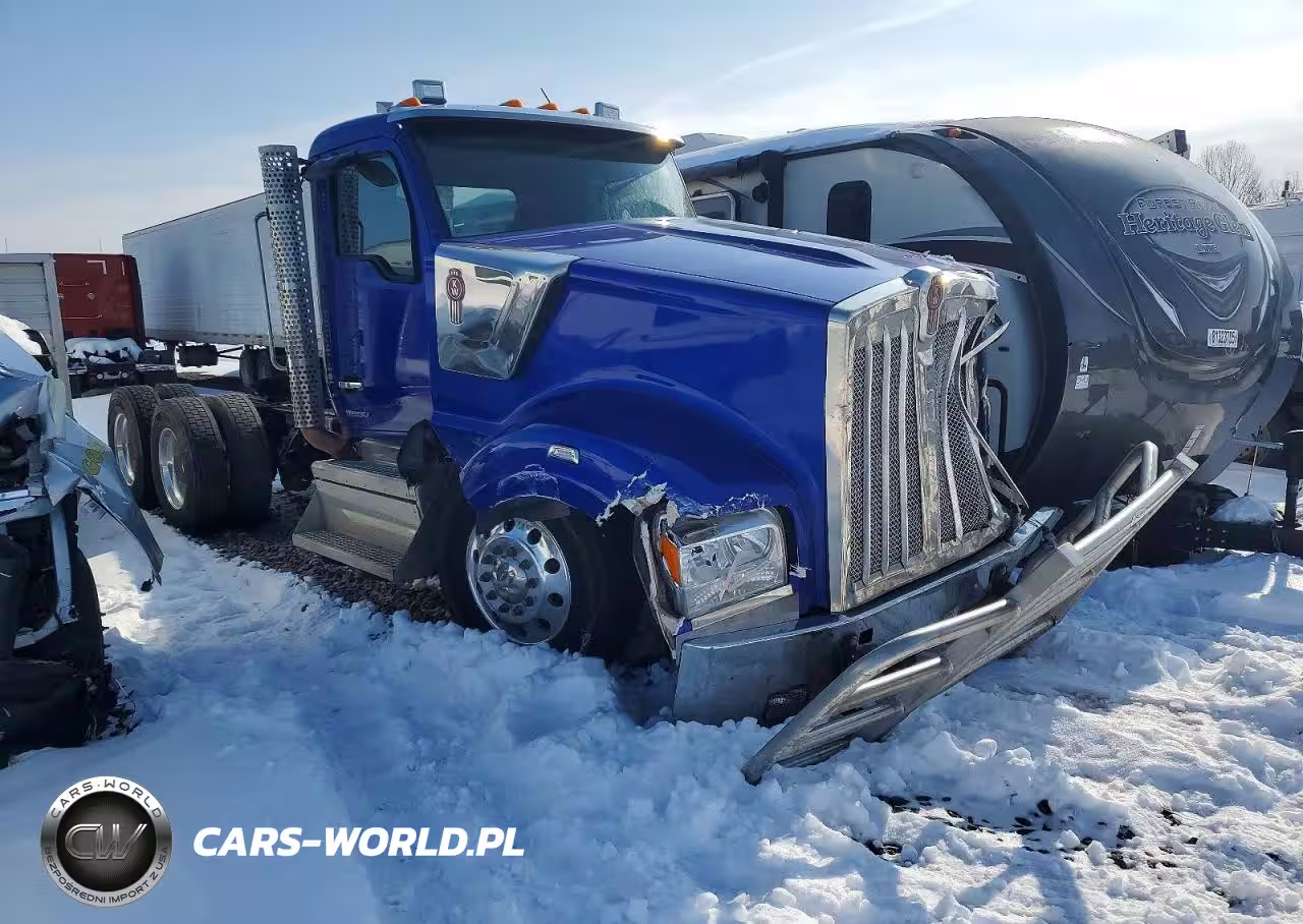 2024 Kenworth W990 Semi Truck
