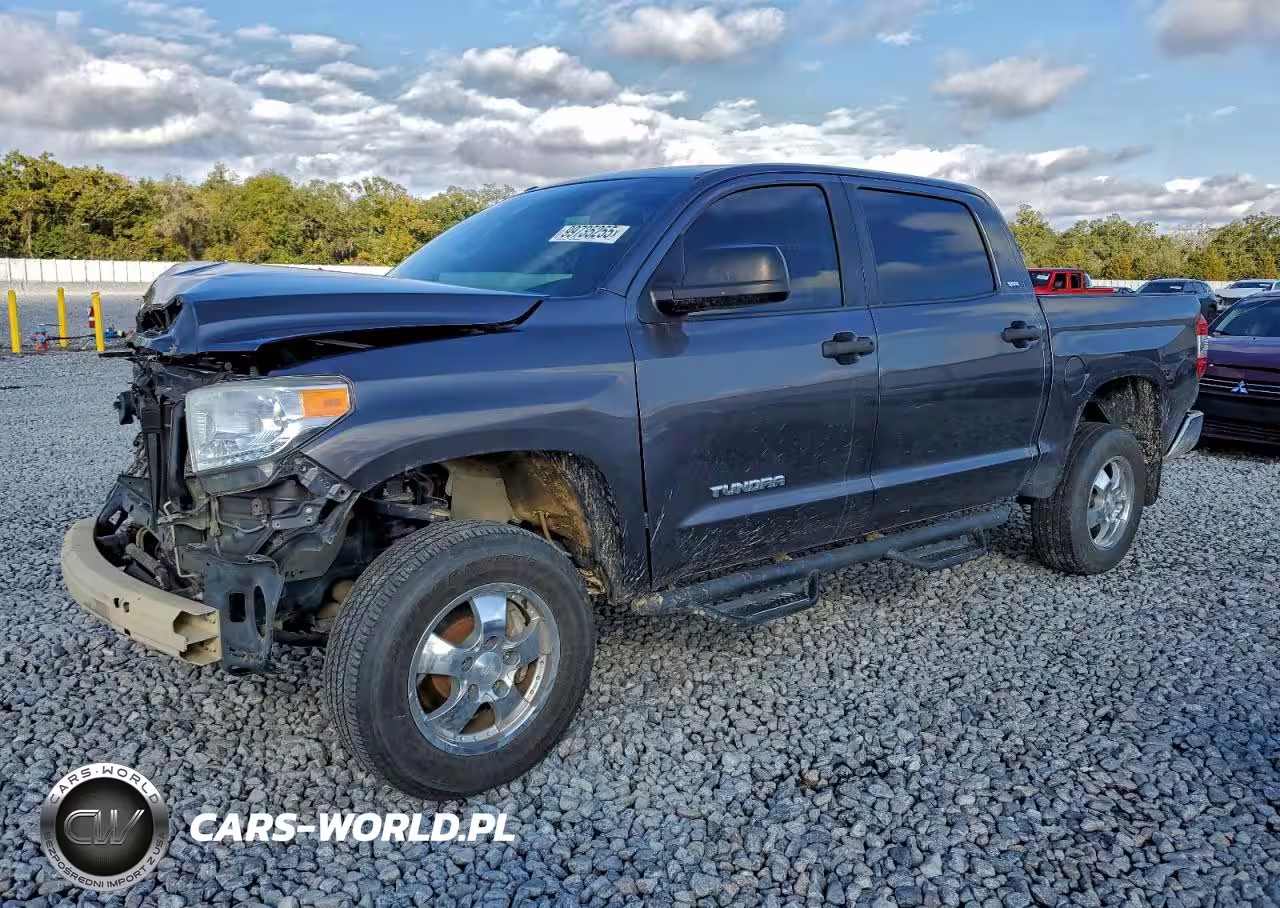 2017 Toyota Tundra Crewmax Sr5