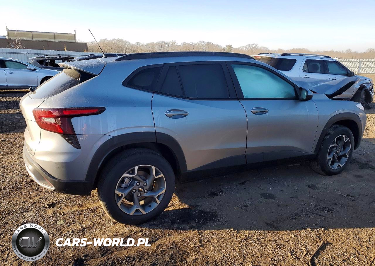 2026 Chevrolet Trax 1Lt VIN:KL77LHEPXTC022436 - 3