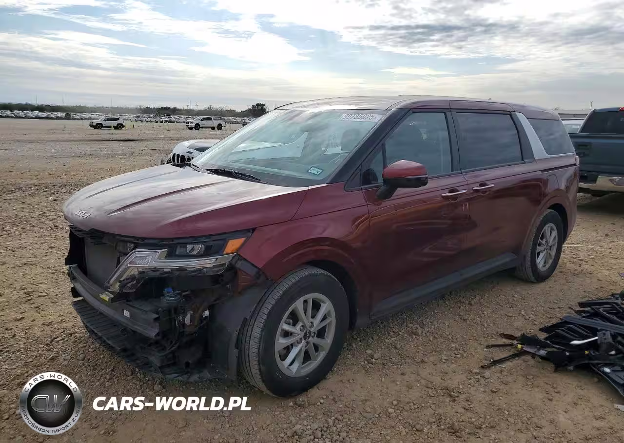 2024 Kia Carnival Lx